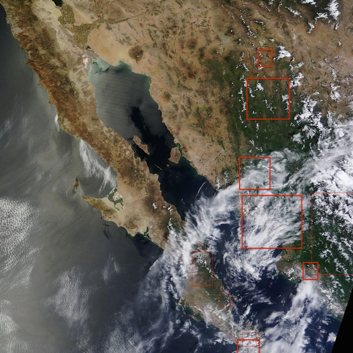 Pronóstico de lluvia y tormentas para esta tarde/noche. Satélite MODIS-NASA.